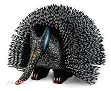 Load image into Gallery viewer, Porcupine (Alebrije) 8"x 9"
