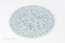 Load image into Gallery viewer, Round Tray Eagles 16"