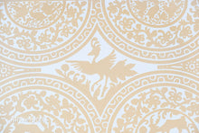 Load image into Gallery viewer, Tray Peacock center 21"x14"