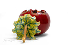 Load image into Gallery viewer, Guaje Apple 8"x 7"