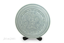 Load image into Gallery viewer, Circular Trays Diferent styles 16"