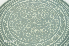 Load image into Gallery viewer, Circular Trays Diferent styles 16"