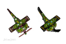 Load image into Gallery viewer, Flower planes 11"x 6"