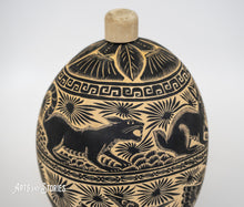 Load image into Gallery viewer, Jicara Bird Flowers 9&quot;