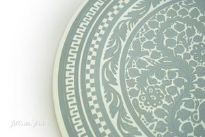 Circular Trays Diferent styles 16"