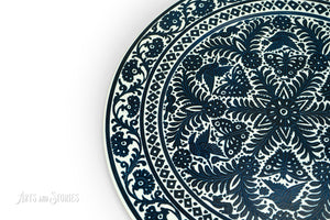 Circular Trays Diferent styles 16"
