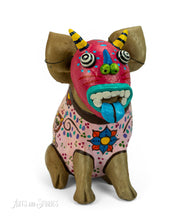 Load image into Gallery viewer, Pig w/mascara pink cat 10&quot;x6&quot;