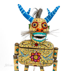 Puppets Cuerno azul 35"x10"