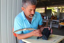 Load image into Gallery viewer, Olinala Hand Made Box